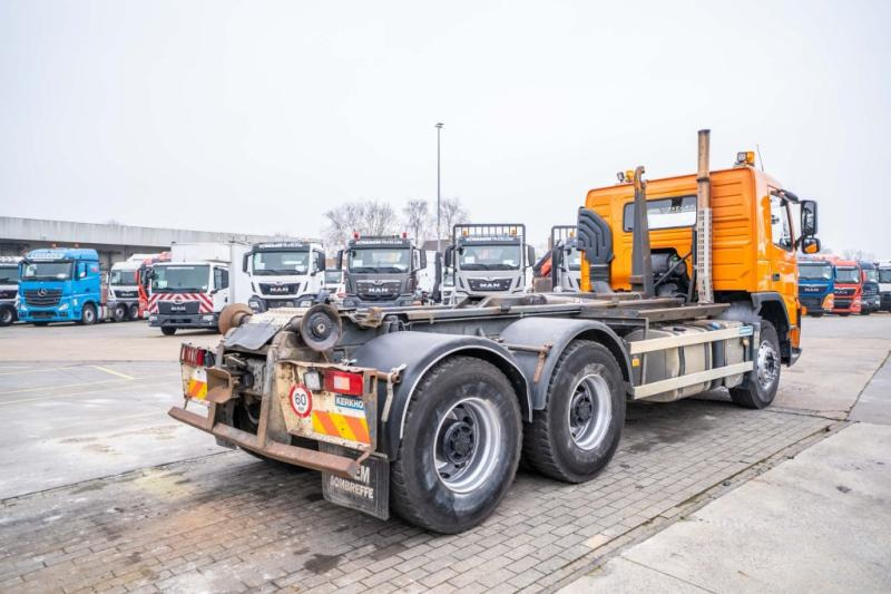 Volvo FM 330 -6x4 (E5) +AJK - Hook lift truck: picture 4 Volvo FM 330 -6x4 (E5) +AJK - Hook lift truck: picture 4