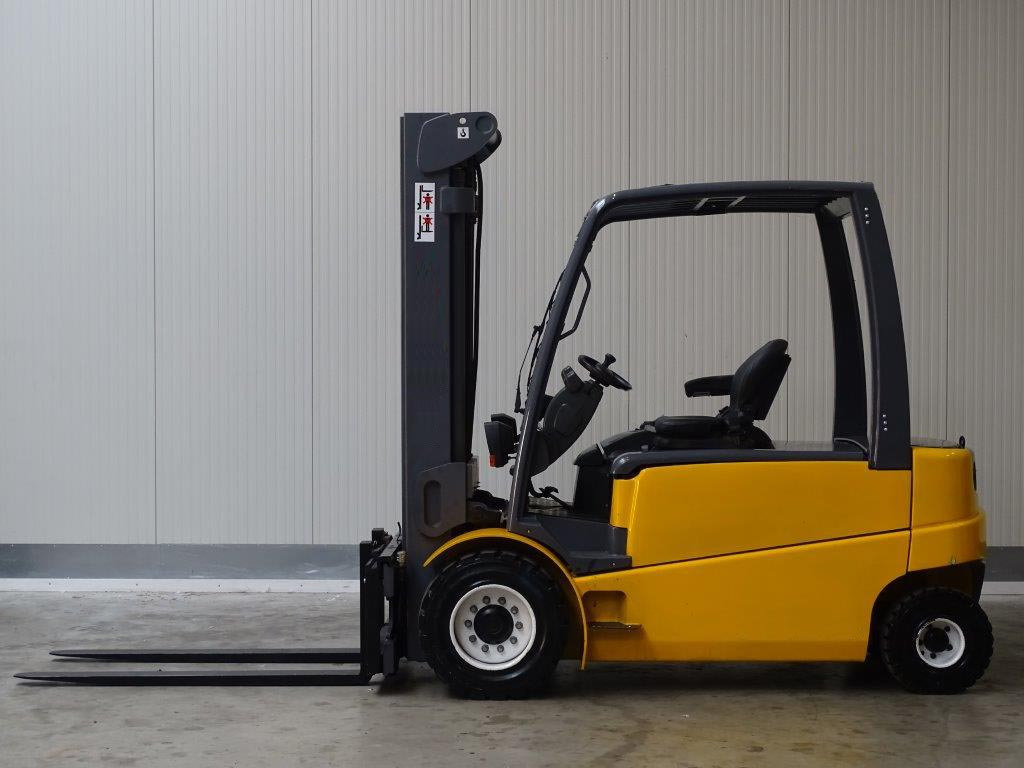 Jungheinrich Mitsubishi FB50 - TRIPLEX - Electric forklift: picture 1 Jungheinrich Mitsubishi FB50 - TRIPLEX - Electric forklift: picture 1