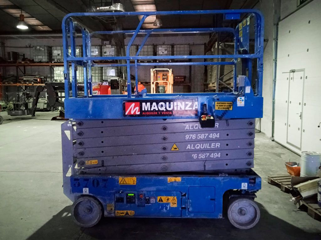 GENIE GS4047 - Scissor lift: picture 1 GENIE GS4047 - Scissor lift: picture 1