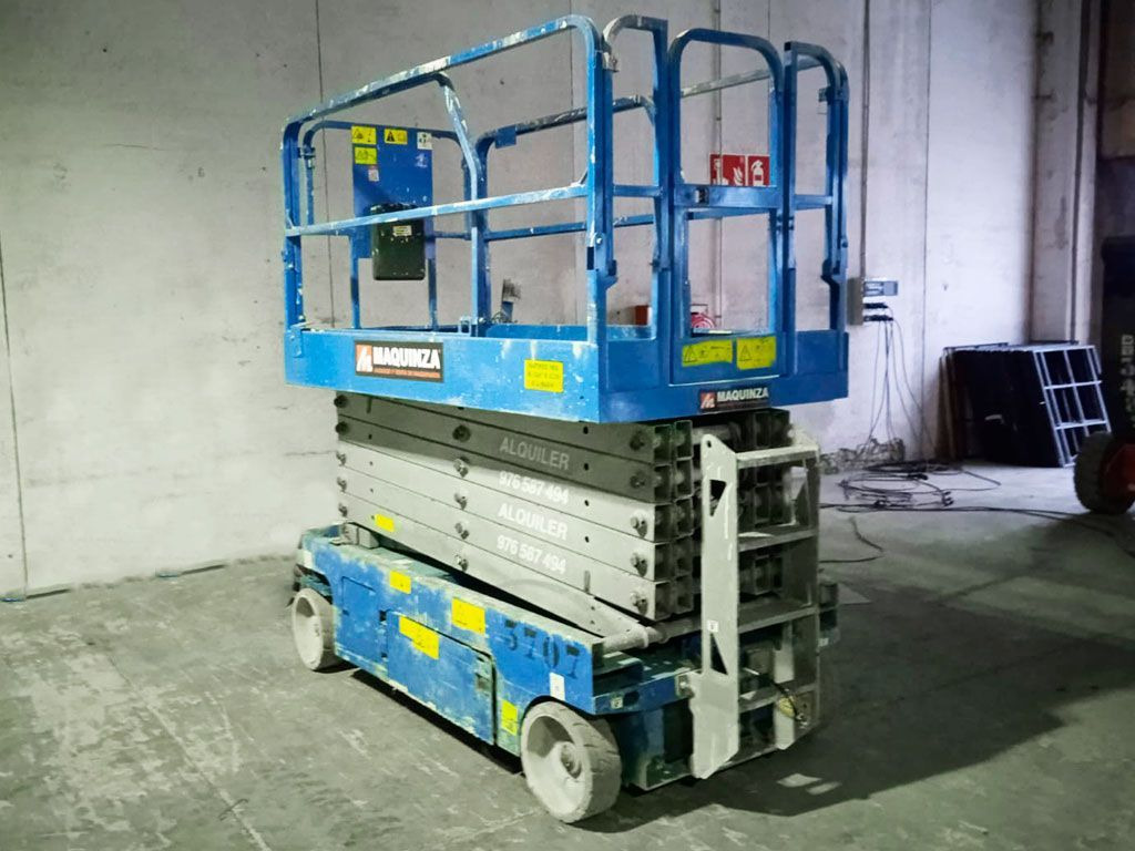 GENIE GS4047 - Scissor lift: picture 3 GENIE GS4047 - Scissor lift: picture 3