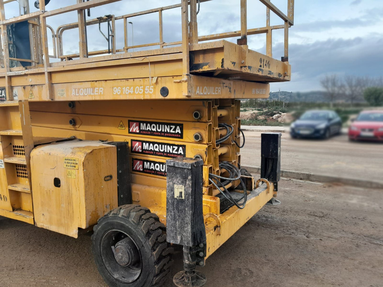 HAULOTTE H18SX - Scissor lift: picture 4 HAULOTTE H18SX - Scissor lift: picture 4