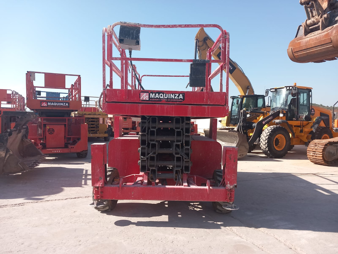 HAULOTTE H18SX - Scissor lift: picture 5 HAULOTTE H18SX - Scissor lift: picture 5