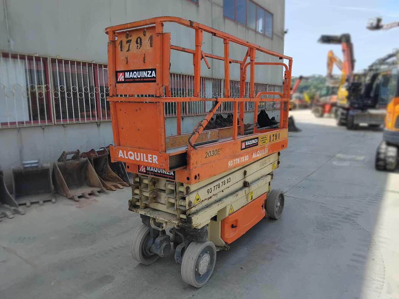 JLG 2030ES - Scissor lift: picture 3 JLG 2030ES - Scissor lift: picture 3
