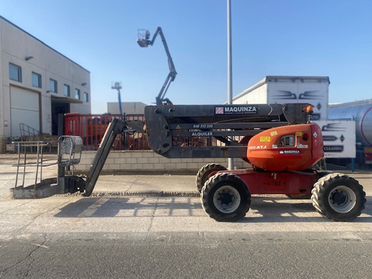 MANITOU 160ATJ EJE OSCILANTE - Articulated boom: picture 2 MANITOU 160ATJ EJE OSCILANTE - Articulated boom: picture 2