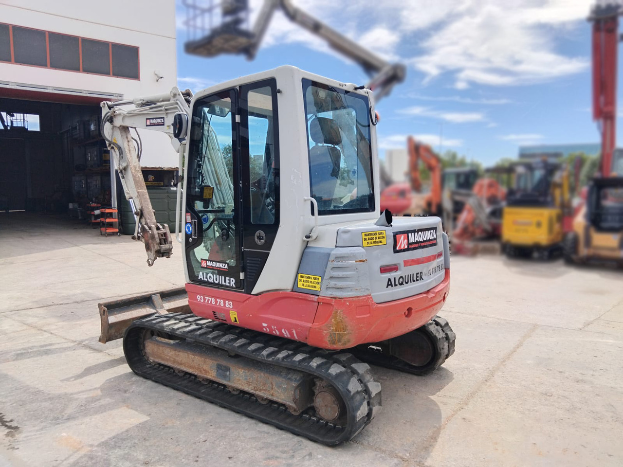 TAKEUCHI TB250 - Mini excavator: picture 2 TAKEUCHI TB250 - Mini excavator: picture 2