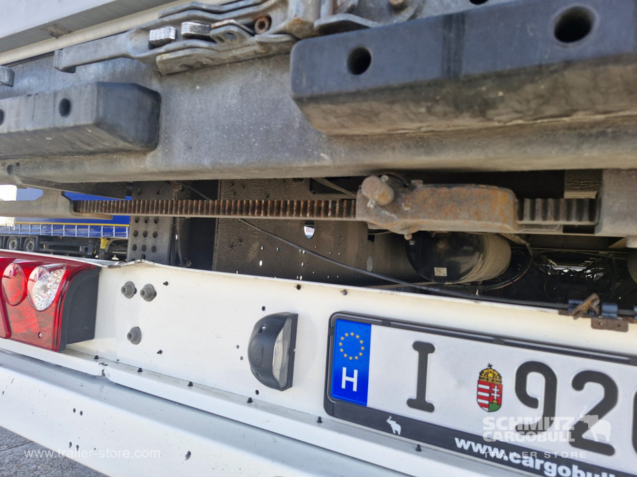 SCHMITZ Curtainsider Varios - Curtainsider semi-trailer: picture 5 SCHMITZ Curtainsider Varios - Curtainsider semi-trailer: picture 5
