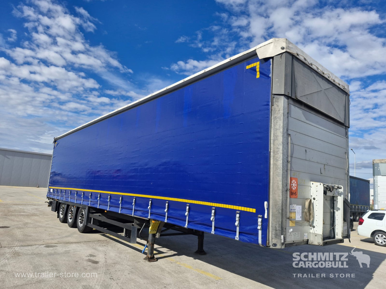 SCHMITZ Curtainsider Varios - Curtainsider semi-trailer: picture 1 SCHMITZ Curtainsider Varios - Curtainsider semi-trailer: picture 1