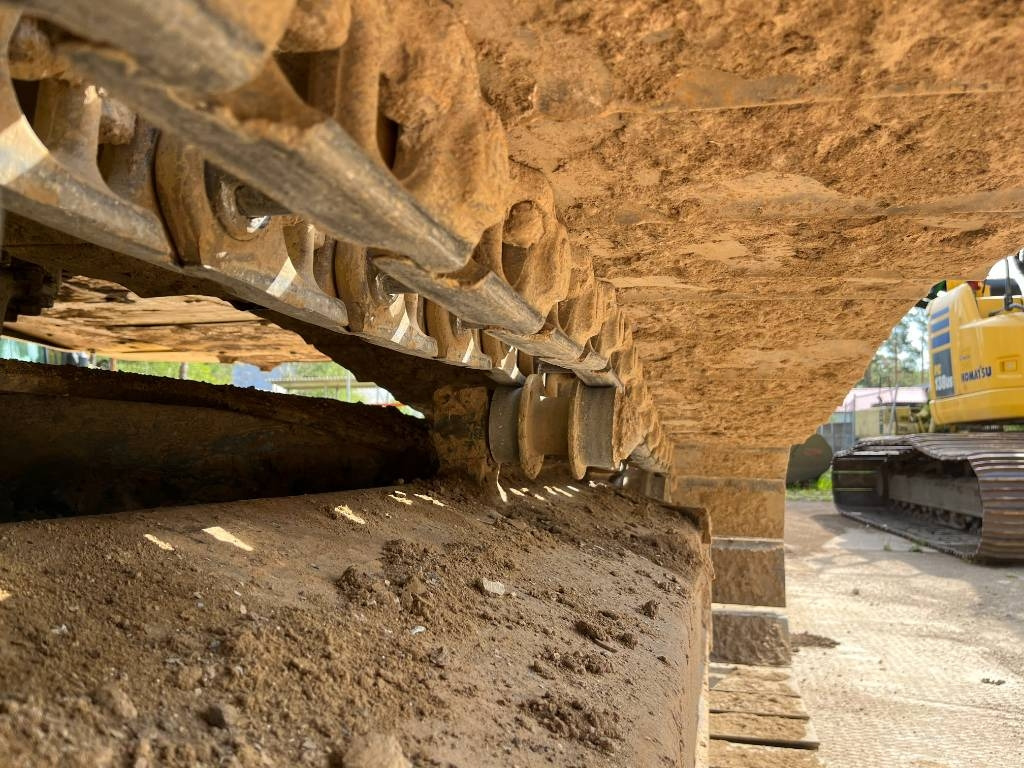 Komatsu PC 210 LC-8  leasing Komatsu PC 210 LC-8: picture 11