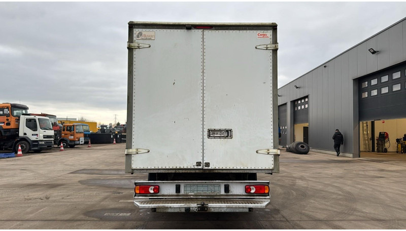 Citroën Jumper (3.0L / 180PS / EURO 5 / N1 / BELGIAN VAN) - Closed box van: picture 5 Citroën Jumper (3.0L / 180PS / EURO 5 / N1 / BELGIAN VAN) - Closed box van: picture 5