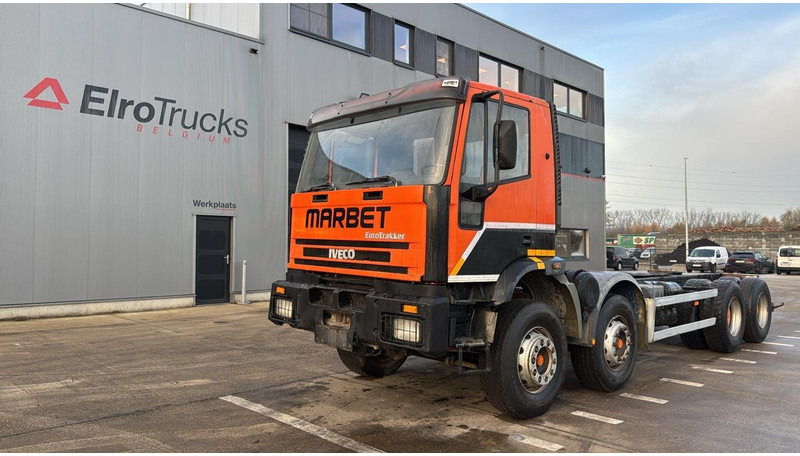 Iveco EUROTRAKKER 340 E 34 (POMPE MANUELLE / GRAND PONT / LAMES / MANUAL PUMP / BIG AXLE / STEEL SUSP.) - Cab chassis truck: picture 1 Iveco EUROTRAKKER 340 E 34 (POMPE MANUELLE / GRAND PONT / LAMES / MANUAL PUMP / BIG AXLE / STEEL SUSP.) - Cab chassis truck: picture 1