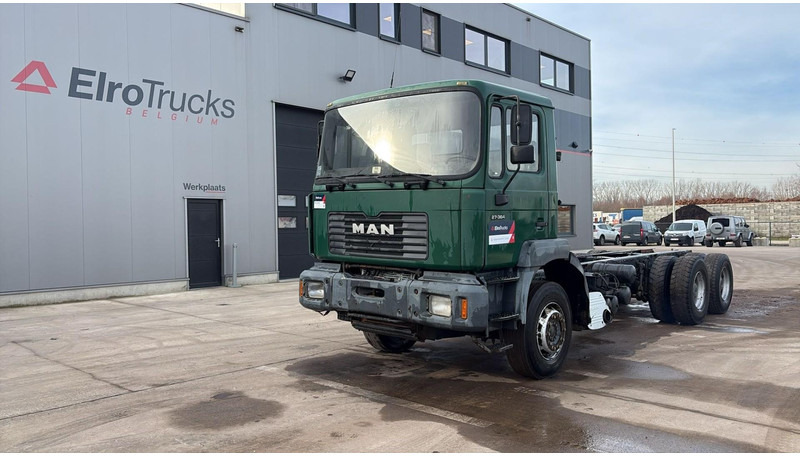 MAN 27.364 (STEEL SUSP. / LAMES / BIG AXLE / GRAND PONT / 6 CYLINDER) - Cab chassis truck: picture 1 MAN 27.364 (STEEL SUSP. / LAMES / BIG AXLE / GRAND PONT / 6 CYLINDER) - Cab chassis truck: picture 1