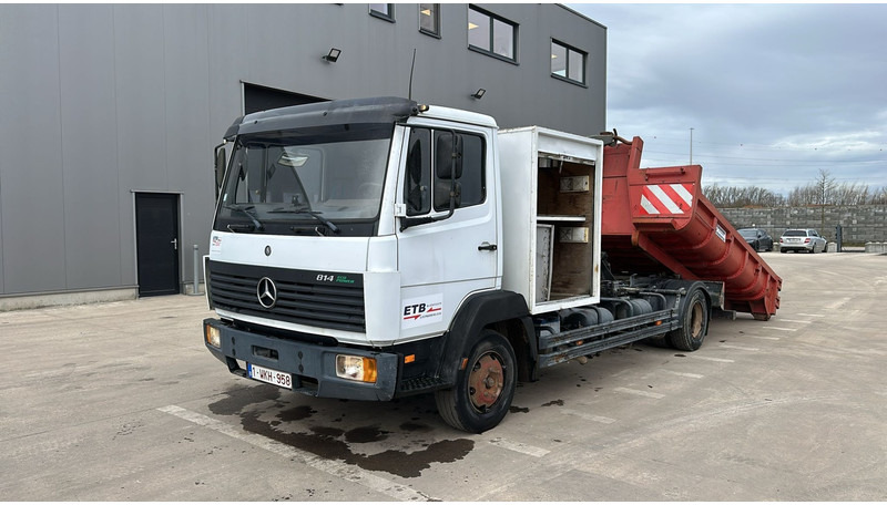 Mercedes-Benz SK 814 (BELGIAN TRUCK / HOOK / PERFECT CONDITION !!! / WITH CONTAINER / 363000 KM !!!! ) - Hook lift truck: picture 1 Mercedes-Benz SK 814 (BELGIAN TRUCK / HOOK / PERFECT CONDITION !!! / WITH CONTAINER / 363000 KM !!!! ) - Hook lift truck: picture 1