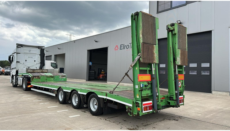 Nooteboom OSDB-45 VV (48 + 60 TONS /BE TRAILER / NALOOPAS / FOLLOW AXLE / NEW HYDRO PUMP / 4M HYDRAULIC RAMPS) - Low loader semi-trailer: picture 4 Nooteboom OSDB-45 VV (48 + 60 TONS /BE TRAILER / NALOOPAS / FOLLOW AXLE / NEW HYDRO PUMP / 4M HYDRAULIC RAMPS) - Low loader semi-trailer: picture 4