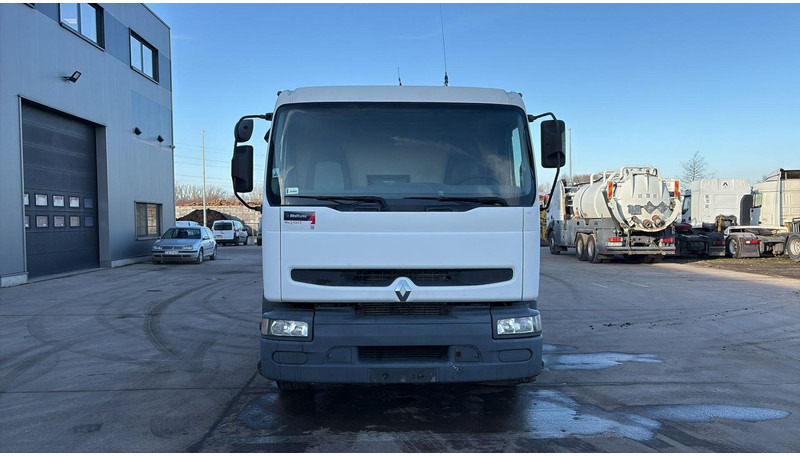 Renault Premium 320 (FULL STEEL / LAMES / BOITE MANUELLE / MANUAL GEARBOX) - Cab chassis truck: picture 4 Renault Premium 320 (FULL STEEL / LAMES / BOITE MANUELLE / MANUAL GEARBOX) - Cab chassis truck: picture 4