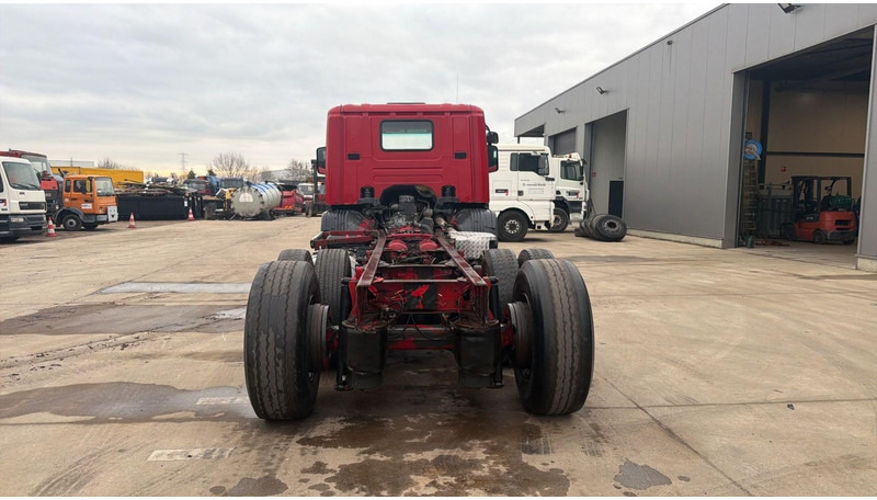 Scania 124 - 400 (MANUAL PUMP / 6X2 / BIG AXLE / GRAND PONT / POMPE MANUELLE) - Cab chassis truck: picture 5 Scania 124 - 400 (MANUAL PUMP / 6X2 / BIG AXLE / GRAND PONT / POMPE MANUELLE) - Cab chassis truck: picture 5