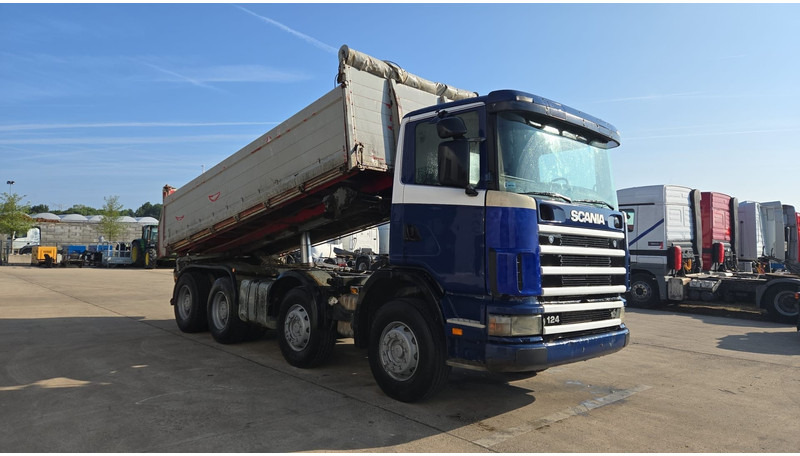 Scania 124-420 (BIG AXLE / GRAND PONT / LAMES / STEEL SUSP. / MANUAL GEARBOX / BOITE MANUELLE) - Tipper: picture 3 Scania 124-420 (BIG AXLE / GRAND PONT / LAMES / STEEL SUSP. / MANUAL GEARBOX / BOITE MANUELLE) - Tipper: picture 3