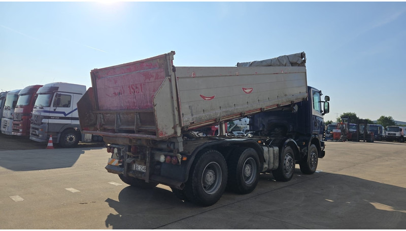 Scania 124-420 (BIG AXLE / GRAND PONT / LAMES / STEEL SUSP. / MANUAL GEARBOX / BOITE MANUELLE) - Tipper: picture 5 Scania 124-420 (BIG AXLE / GRAND PONT / LAMES / STEEL SUSP. / MANUAL GEARBOX / BOITE MANUELLE) - Tipper: picture 5