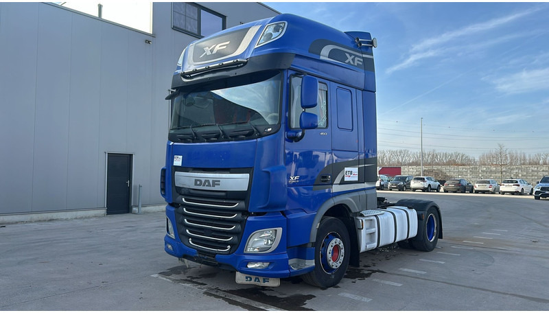 DAF 106 XF 460 (TRES PROPRE / EURO 6 / SUPER SPACE CAB) - Tractor unit: picture 1 DAF 106 XF 460 (TRES PROPRE / EURO 6 / SUPER SPACE CAB) - Tractor unit: picture 1
