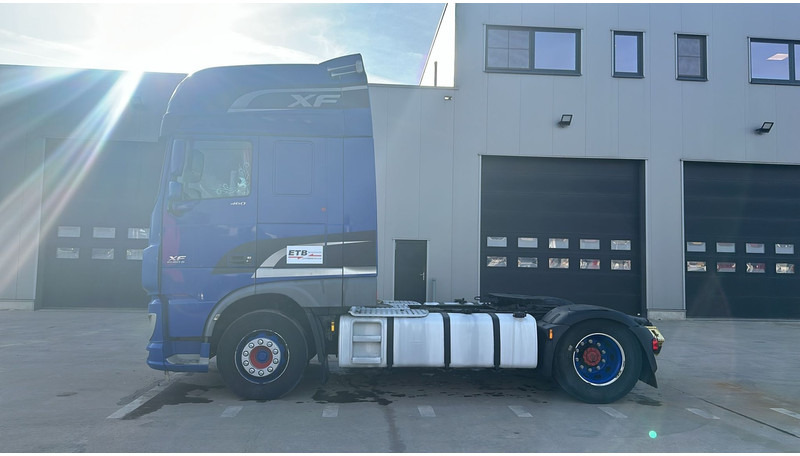 DAF 106 XF 460 (TRES PROPRE / EURO 6 / SUPER SPACE CAB) - Tractor unit: picture 3 DAF 106 XF 460 (TRES PROPRE / EURO 6 / SUPER SPACE CAB) - Tractor unit: picture 3