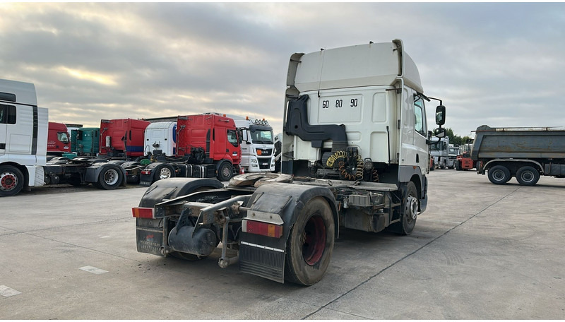 DAF 85 CF 410 (BOITE MANUELLE / MANUAL GEARBOX / GOOD CONDITION / BONNE ETAT) - Tractor unit: picture 5 DAF 85 CF 410 (BOITE MANUELLE / MANUAL GEARBOX / GOOD CONDITION / BONNE ETAT) - Tractor unit: picture 5