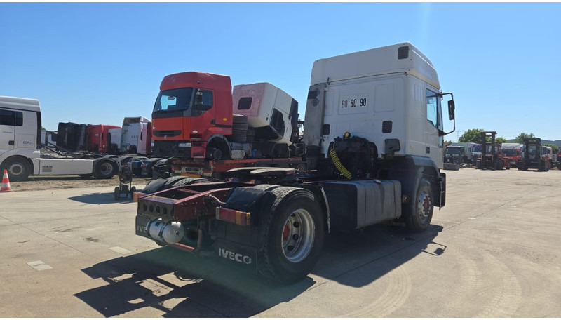 Iveco Eurotech 440 E 42 (MANUAL PUMP / ZF GEARBOX / GOOD CONDITION / POMPE MANUELLE) - Tractor unit: picture 4 Iveco Eurotech 440 E 42 (MANUAL PUMP / ZF GEARBOX / GOOD CONDITION / POMPE MANUELLE) - Tractor unit: picture 4