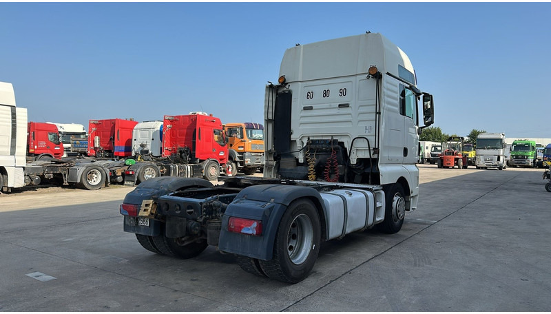 MAN TGX 18.440 (MANUAL GEARBOX / BOITE MANUELLE) - Tractor unit: picture 4 MAN TGX 18.440 (MANUAL GEARBOX / BOITE MANUELLE) - Tractor unit: picture 4