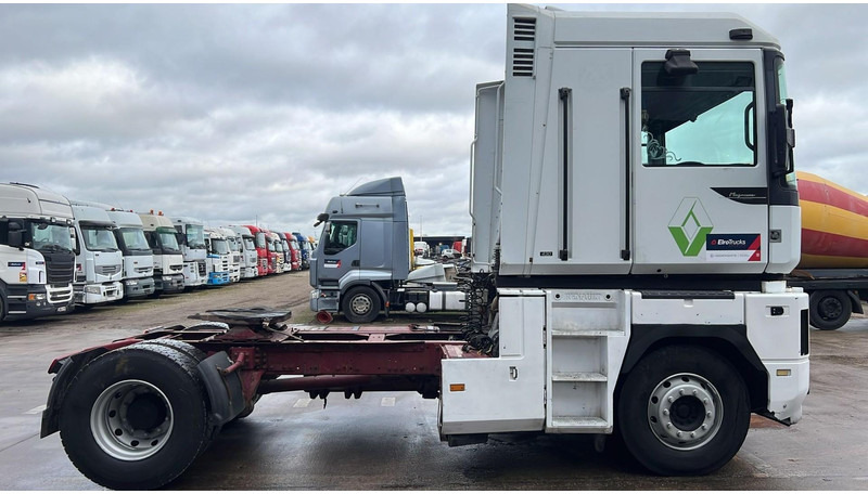 Renault Magnum 430 (BOITE MANUELLE / MANUAL GEARBOX / POMPE MANUELLE / MANUAL PUMP) - Tractor unit: picture 4 Renault Magnum 430 (BOITE MANUELLE / MANUAL GEARBOX / POMPE MANUELLE / MANUAL PUMP) - Tractor unit: picture 4