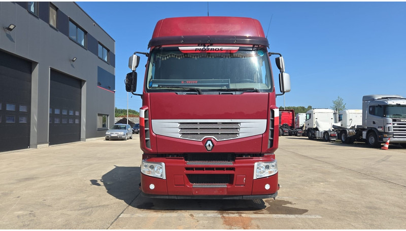 Renault Premium 450 (BOITE MANUELLE / MANUAL GEARBOX / AIRCO) - Tractor unit: picture 2 Renault Premium 450 (BOITE MANUELLE / MANUAL GEARBOX / AIRCO) - Tractor unit: picture 2
