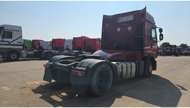 Renault Premium 450 (BOITE MANUELLE / MANUAL GEARBOX / AIRCO) - Tractor unit: picture 5 Renault Premium 450 (BOITE MANUELLE / MANUAL GEARBOX / AIRCO) - Tractor unit: picture 5