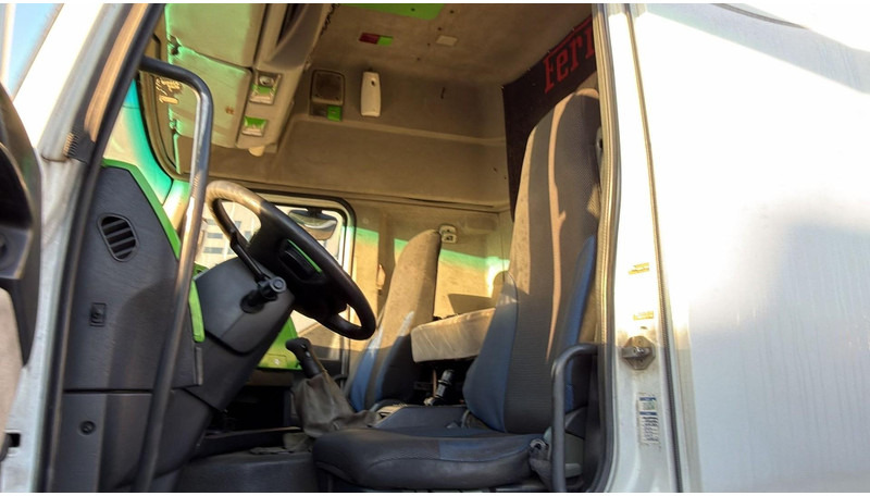 Renault Premium 450 (MANUAL GEARBOX / BOITE MANUELLE) leasing Renault Premium 450 (MANUAL GEARBOX / BOITE MANUELLE): picture 14