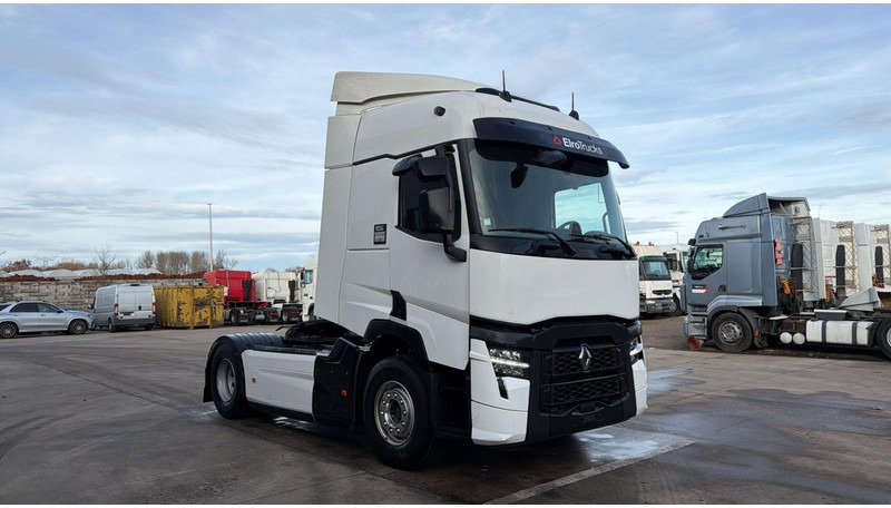 Renault T440 (BELGIAN TRUCK / 13L / 2 TANKS / FACELIFT) - Tractor unit: picture 2 Renault T440 (BELGIAN TRUCK / 13L / 2 TANKS / FACELIFT) - Tractor unit: picture 2