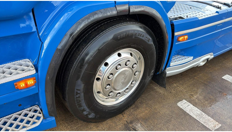 Tractor unit Scania R520 (BELGIAN TRUCK / RETARDER / EURO 6 / 6X4 / PERFECT CONDITION / V8): picture 8