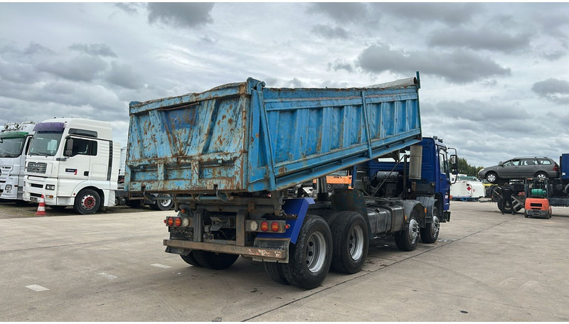 Volvo FL 12.380 (8X4 /STEEL SUSP. / BOITE MANUELLE / MANUAL GEARBOX) - Tipper: picture 4 Volvo FL 12.380 (8X4 /STEEL SUSP. / BOITE MANUELLE / MANUAL GEARBOX) - Tipper: picture 4