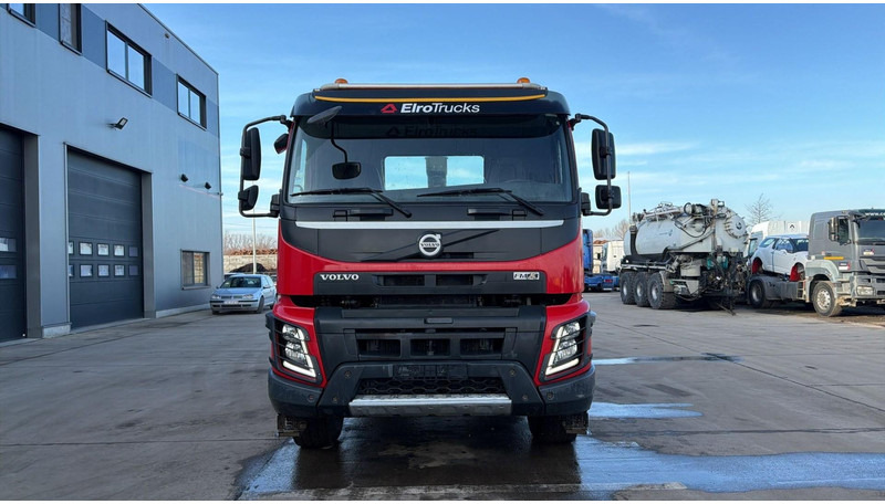 Volvo FMX 450 (BE TRUCK / WHEELBASE 3900 / 23T HOOK / 6X4 / BIG HUB / GROSSE ASCHEN) - Hook lift truck: picture 2 Volvo FMX 450 (BE TRUCK / WHEELBASE 3900 / 23T HOOK / 6X4 / BIG HUB / GROSSE ASCHEN) - Hook lift truck: picture 2