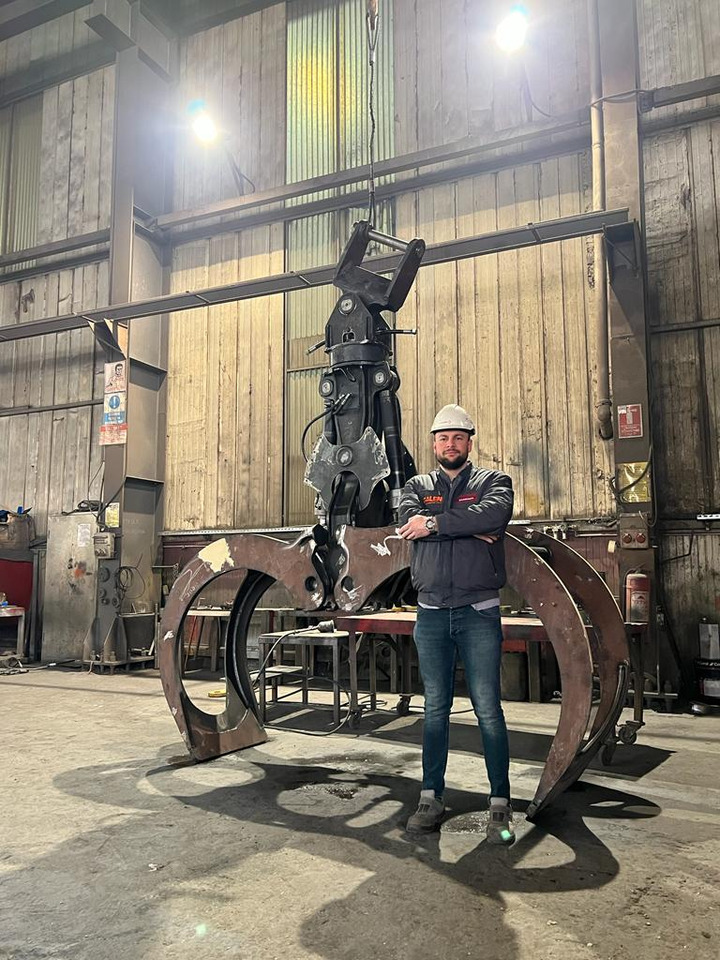 Grapple for Forestry equipment 20tons Excavator Log Grapple: picture 8 Grapple for Forestry equipment 20tons Excavator Log Grapple: picture 8