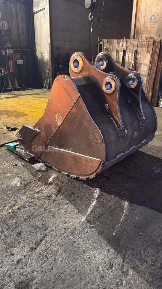 CATERPILLAR 336 - Excavator bucket: picture 3 CATERPILLAR 336 - Excavator bucket: picture 3