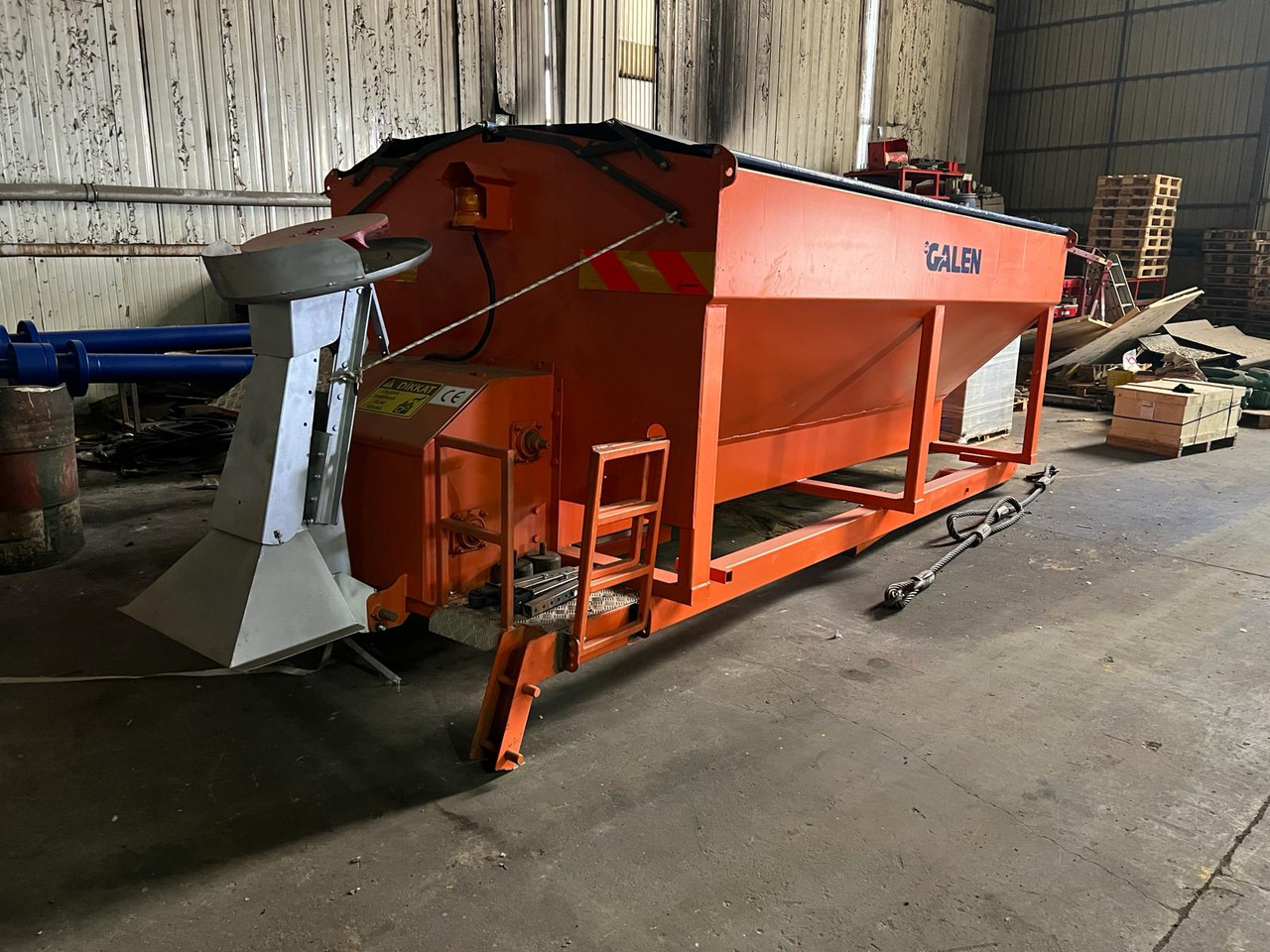 GALEN Salt Spreader for Truck from Stock! - Sand/ Salt spreader for Isothermal truck: picture 2 GALEN Salt Spreader for Truck from Stock! - Sand/ Salt spreader for Isothermal truck: picture 2