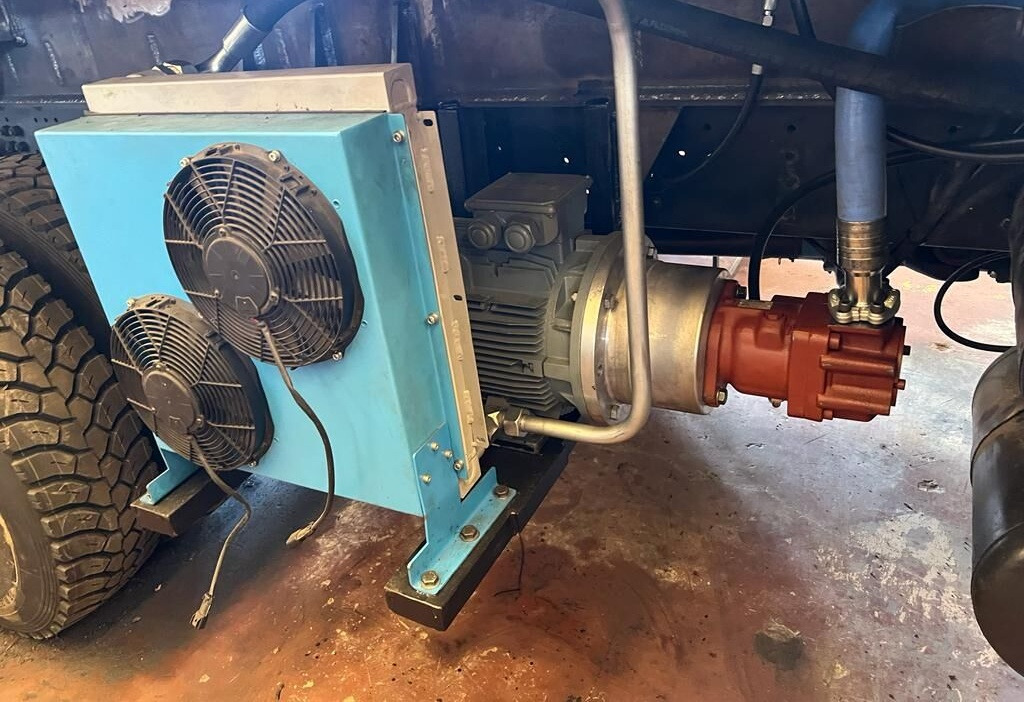 New - Mobile crane: picture 2 New - Mobile crane: picture 2