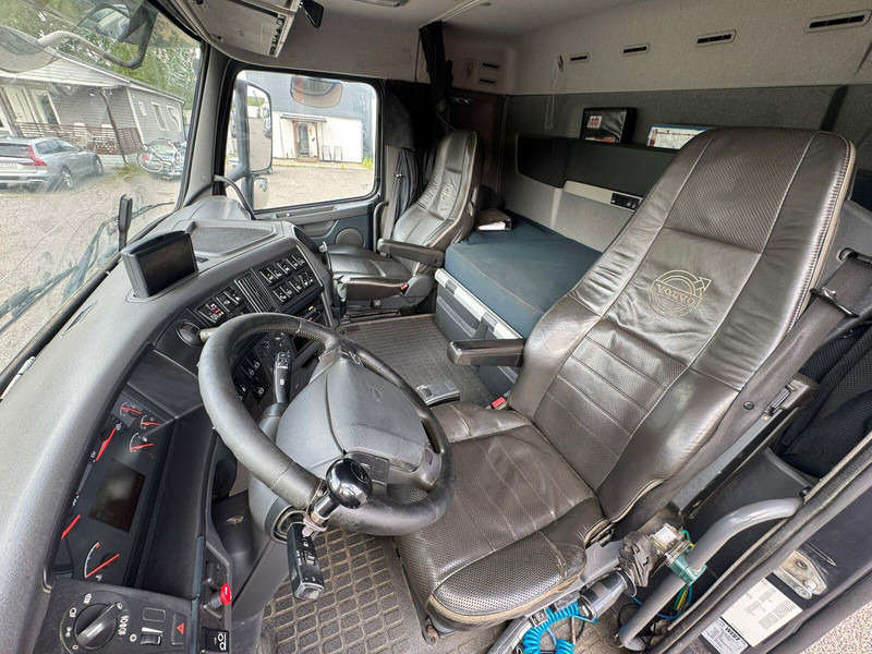 Hook lift truck Volvo FH540: picture 7