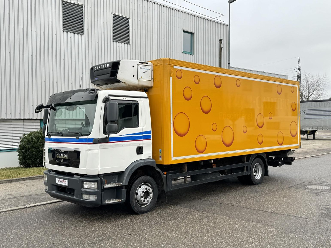 MAN TGM 12.250 Tiefkühlkoffer 6,9m SUPRA 850 LBW E5 - Refrigerator truck: picture 3 MAN TGM 12.250 Tiefkühlkoffer 6,9m SUPRA 850 LBW E5 - Refrigerator truck: picture 3