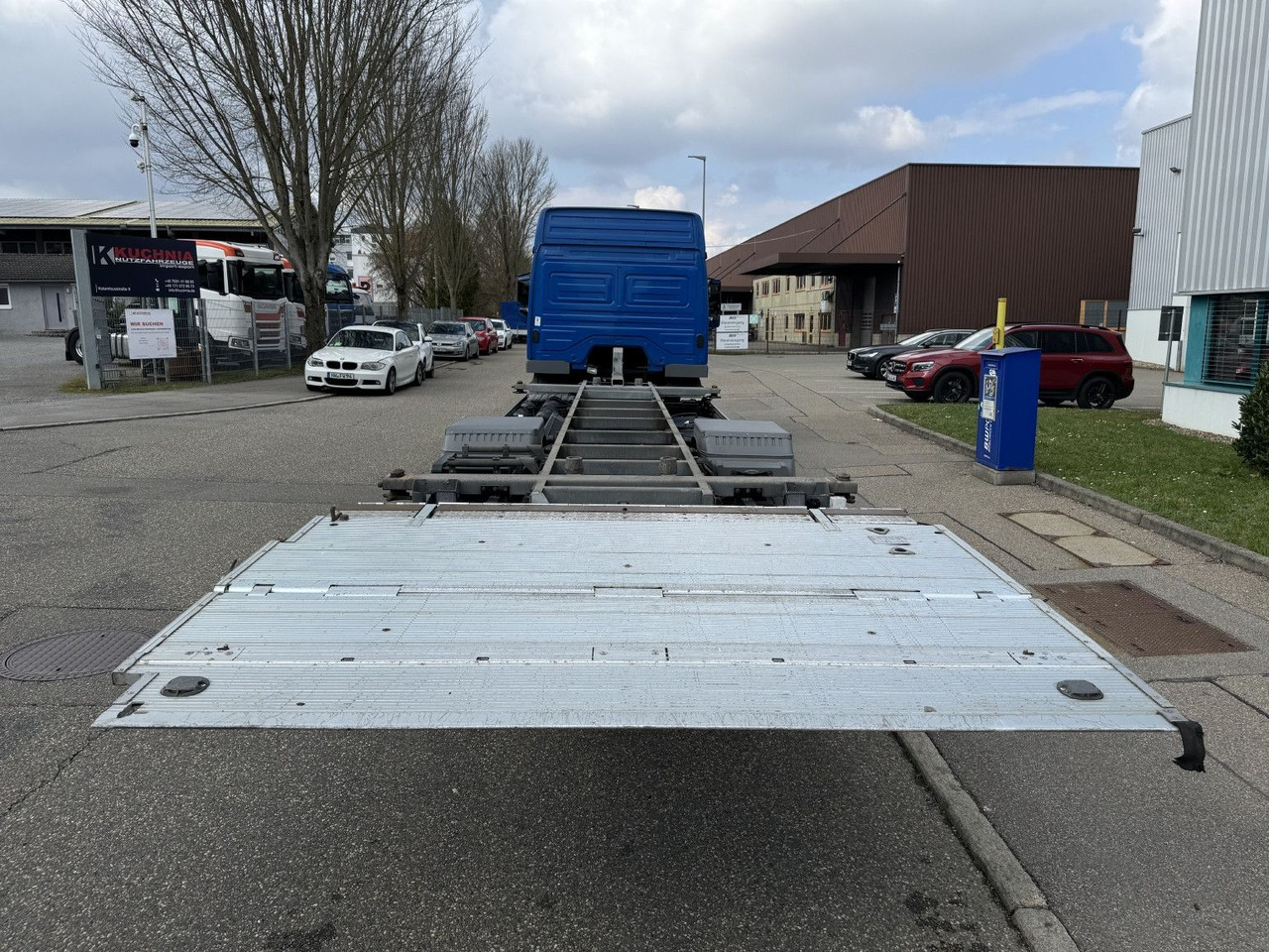 Container transporter/ Swap body truck Mercedes-Benz Atego 1529 LL BDF 6-Sitze Umzug u-LBW  Gr-Haus: picture 10