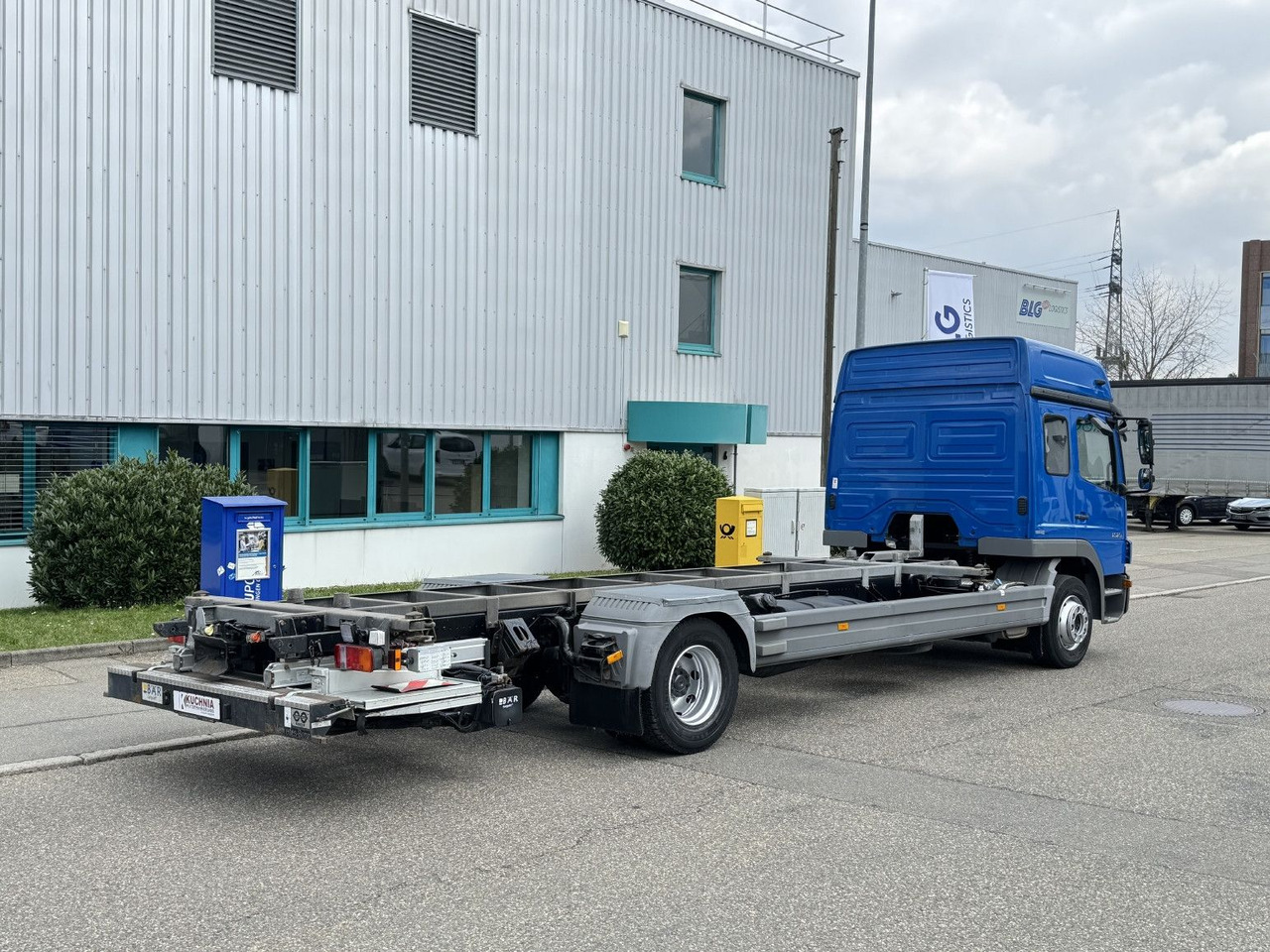 Container transporter/ Swap body truck Mercedes-Benz Atego 1529 LL BDF 6-Sitze Umzug u-LBW  Gr-Haus: picture 8
