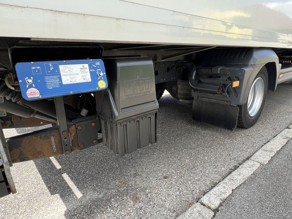 Closed box van Mercedes-Benz Atego 818L Koffer 6,3m LBW Klima Autom. Luftgef.: picture 20