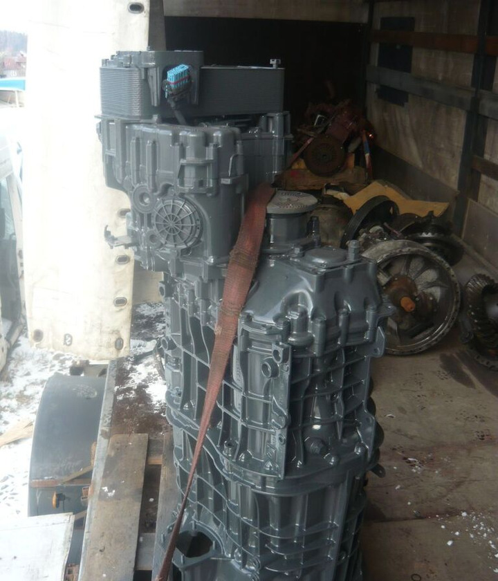 DAF ZF16S2331TD IT DAF XF 105 460 E5 - Gearbox for Truck: picture 3 DAF ZF16S2331TD IT DAF XF 105 460 E5 - Gearbox for Truck: picture 3
