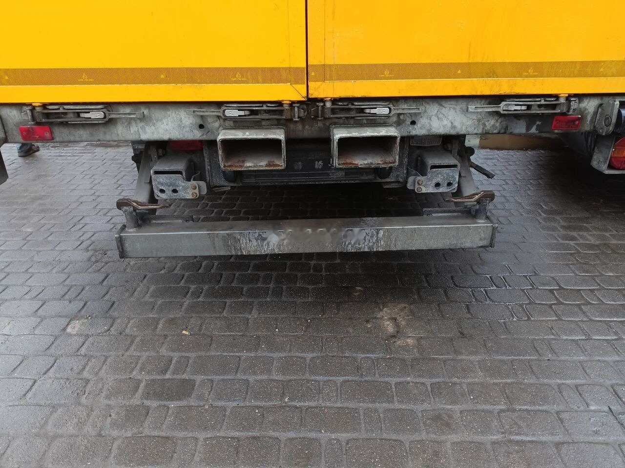 Curtain side truck Scania R450 Transport okien: picture 6