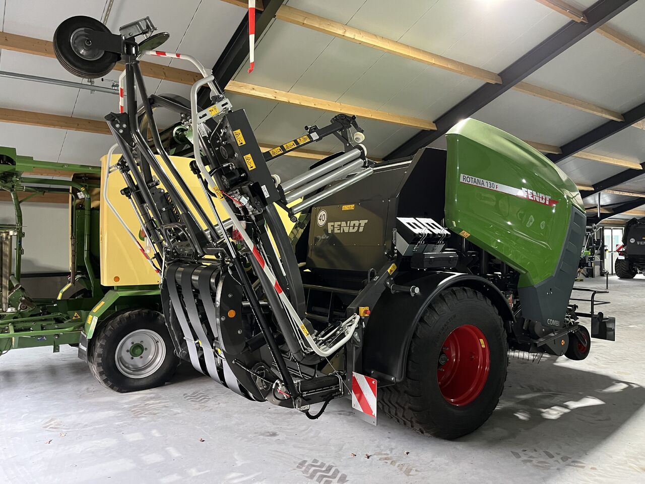 FENDT ROTANA 130F COMBI MY24 - Bale wrapper: picture 2 FENDT ROTANA 130F COMBI MY24 - Bale wrapper: picture 2
