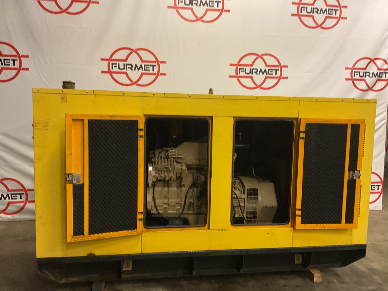 Cummins 6CTA8.3, 200KVA generator. 43 Running Hours since new, very complete - Generator set: picture 2 Cummins 6CTA8.3, 200KVA generator. 43 Running Hours since new, very complete - Generator set: picture 2