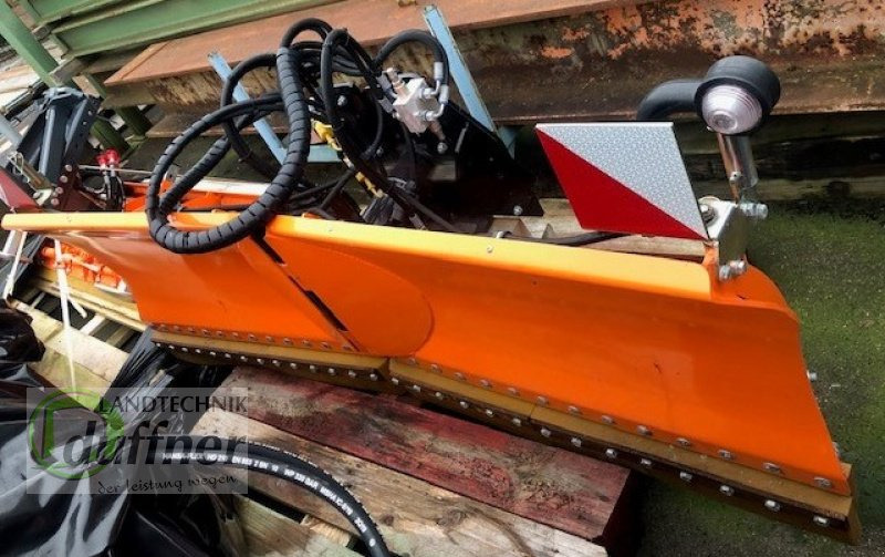 EcoTech EPV 3 182 - Snow plough for Municipal/ Special vehicle: picture 4 EcoTech EPV 3 182 - Snow plough for Municipal/ Special vehicle: picture 4