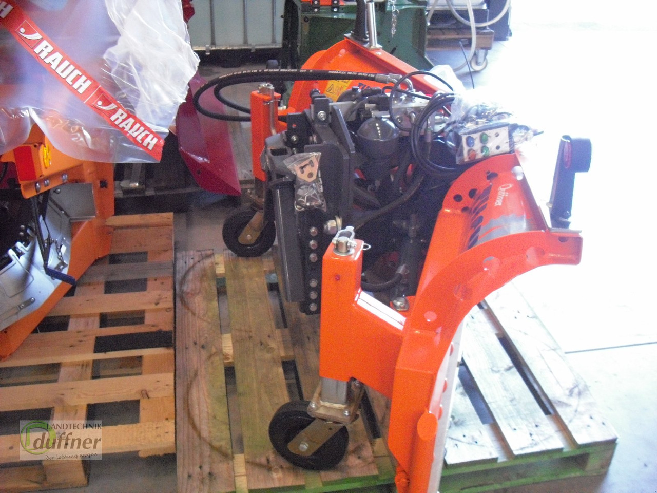 Tuchel Vario 180 - Snow plough for Municipal/ Special vehicle: picture 4 Tuchel Vario 180 - Snow plough for Municipal/ Special vehicle: picture 4