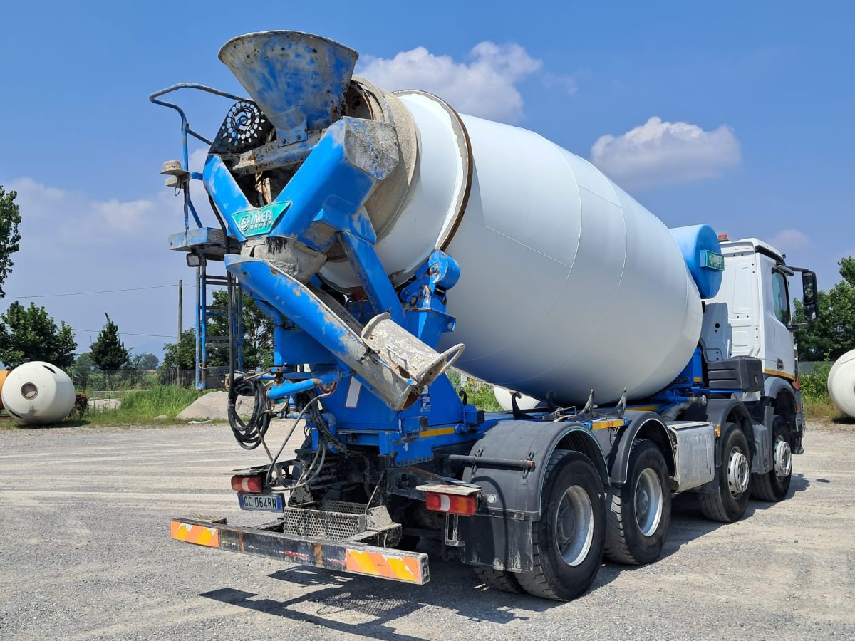 MERCEDES AROCS 4142 - Concrete mixer truck: picture 3 MERCEDES AROCS 4142 - Concrete mixer truck: picture 3